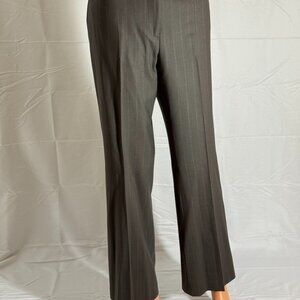 Ann Taylor Mushroom Pin-Stripe Pants / Size 6 / Classic/Elegant/Timeless